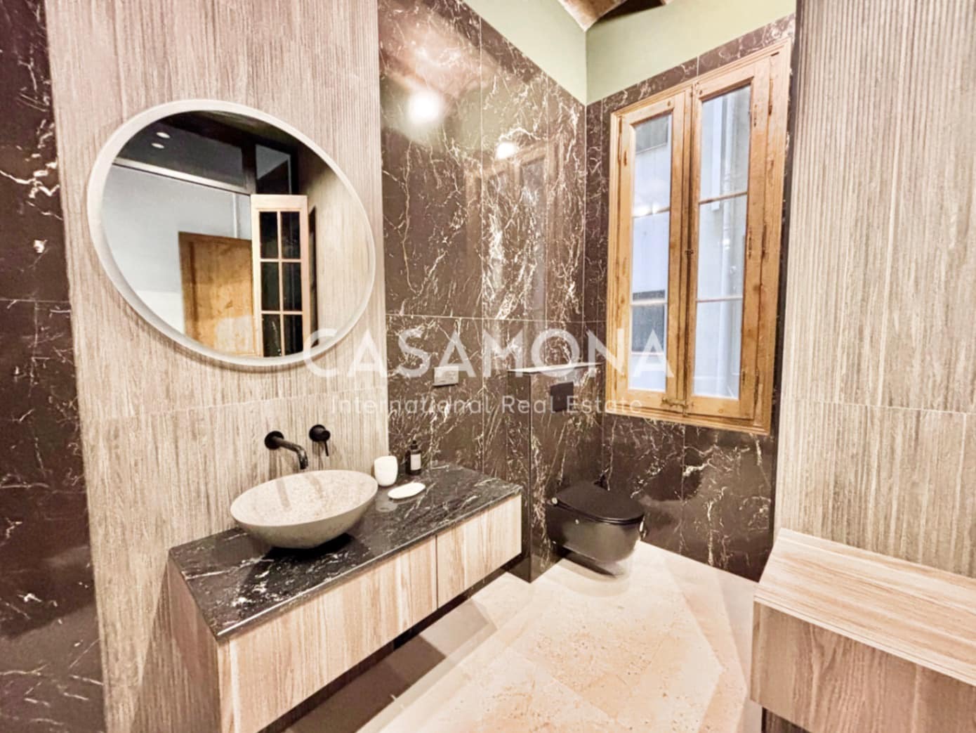 2 makuuhuone Huoneisto myytävänä paikassa Barcelona kaupunki - 795 000 € (Ref: 9293839)