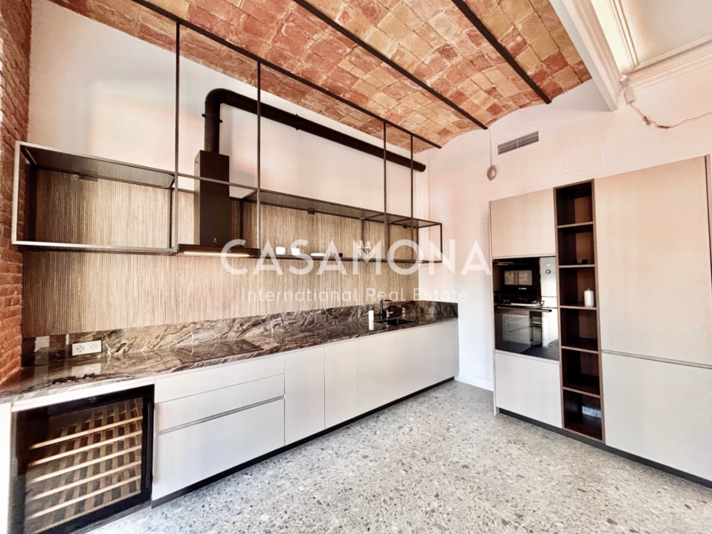 2 makuuhuone Huoneisto myytävänä paikassa Barcelona kaupunki - 795 000 € (Ref: 9293839)