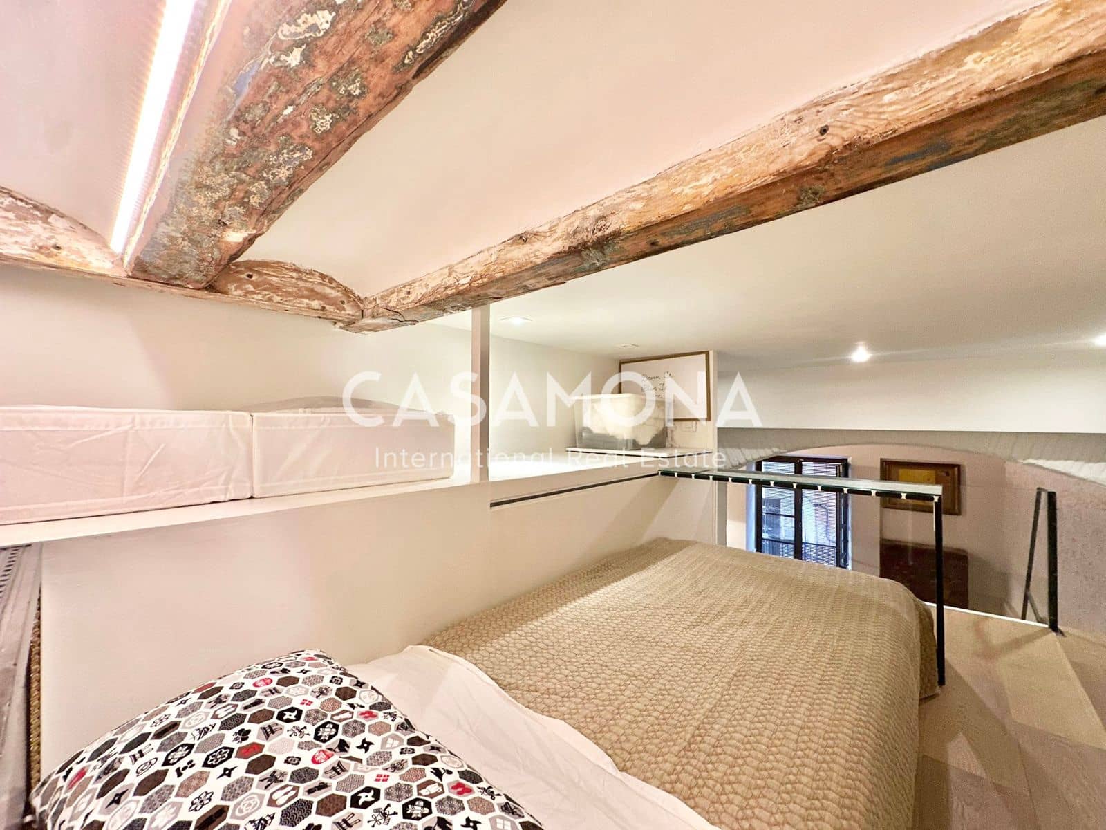 1 quarto Apartamento para arrendar em Barcelona cidade - 1 450 € (Ref: 9306750)