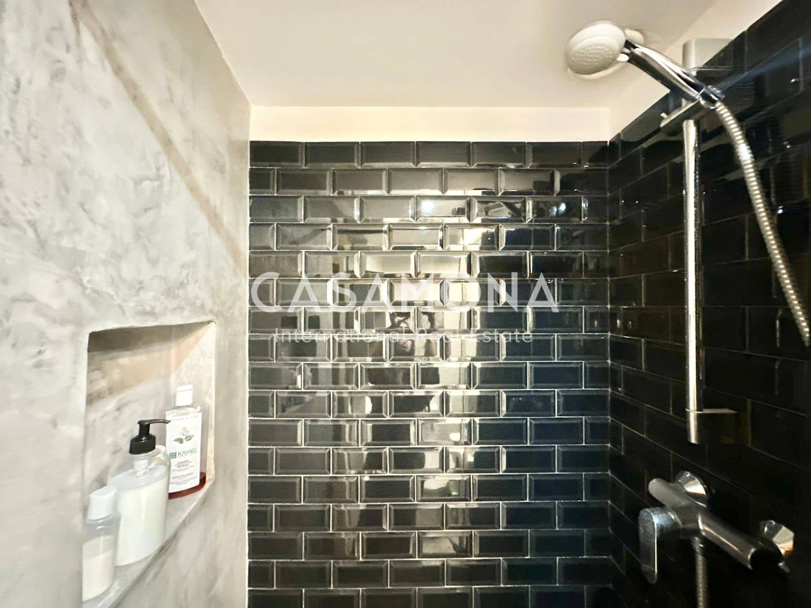 1 quarto Apartamento para arrendar em Barcelona cidade - 1 450 € (Ref: 9306750)