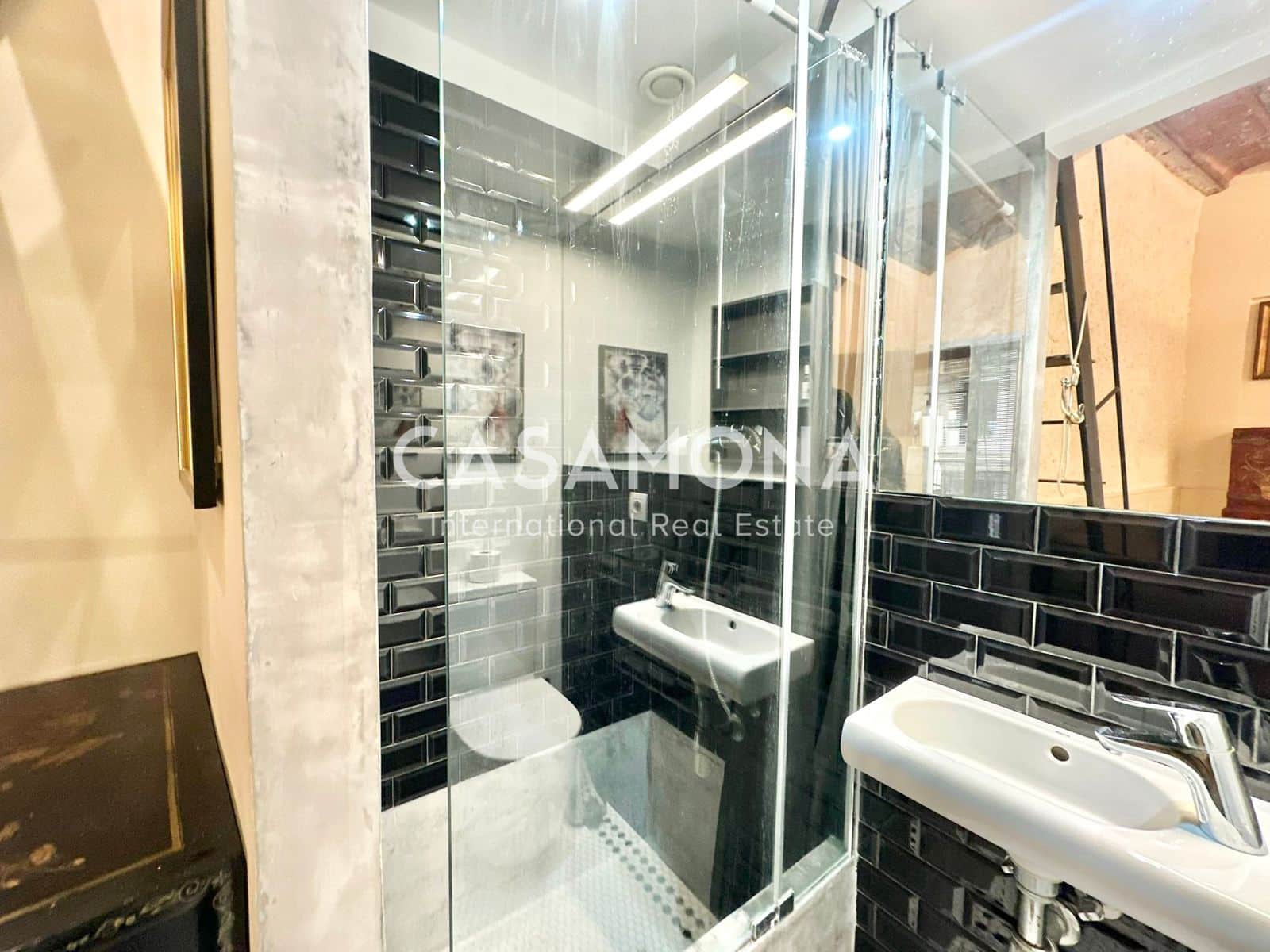 1 quarto Apartamento para arrendar em Barcelona cidade - 1 450 € (Ref: 9306750)