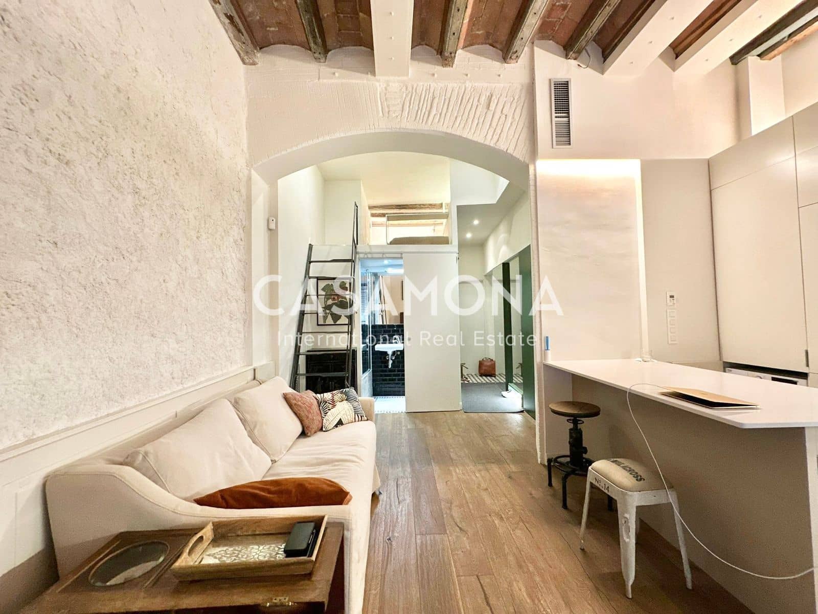 1 quarto Apartamento para arrendar em Barcelona cidade - 1 450 € (Ref: 9306750)