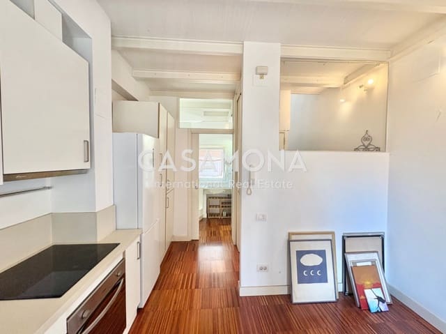 2 soveværelse Lejlighed til salg i Sant Pere, Santa Caterina i La Ribera, Barcelona by - € 450.000 (Ref: 9309014)