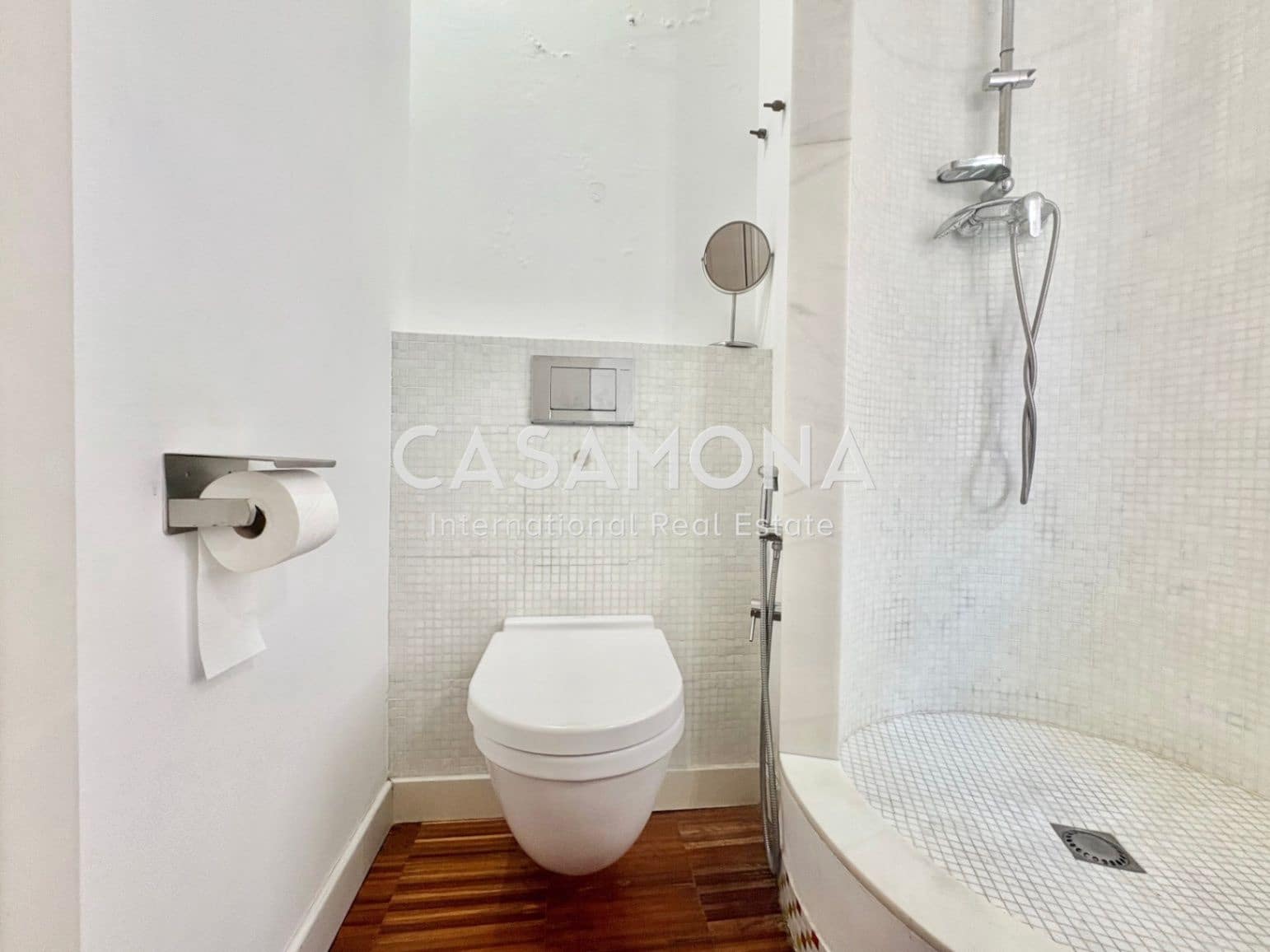 2 slaapkamer Appartement te koop in Barcelona stad - € 450.000 (Ref: 9309014)