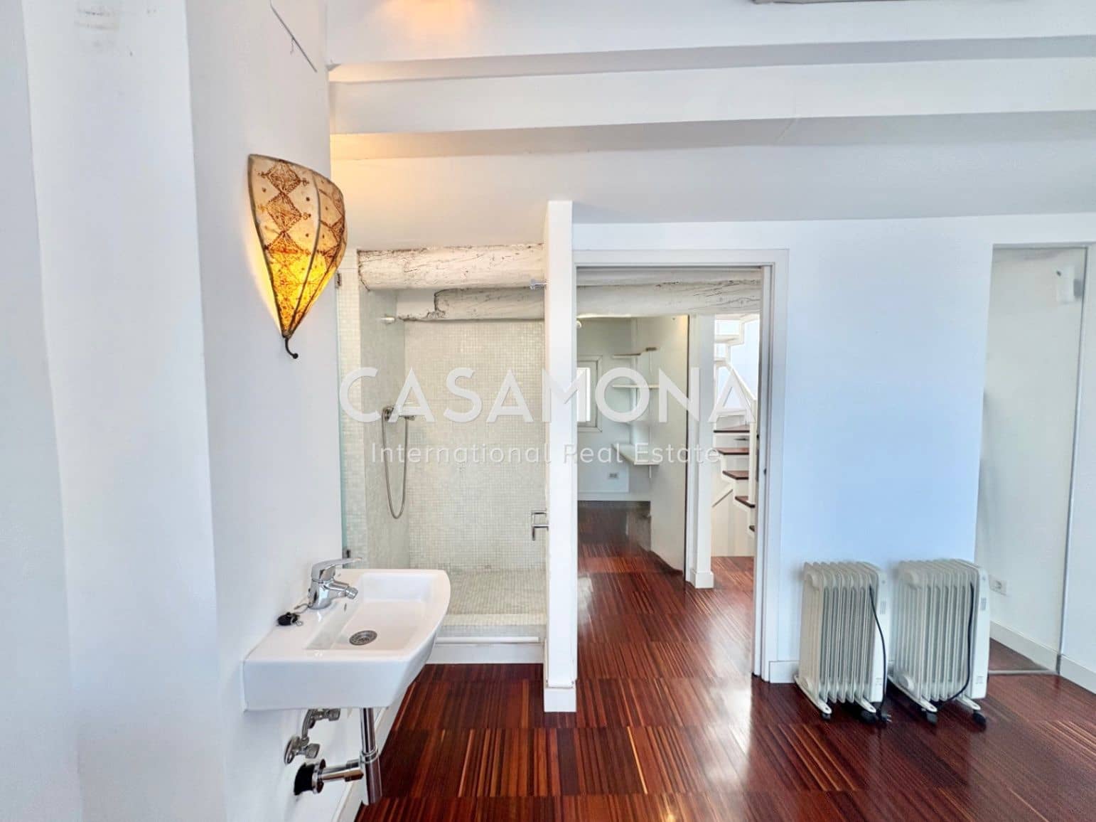 2 slaapkamer Appartement te koop in Barcelona stad - € 450.000 (Ref: 9309014)