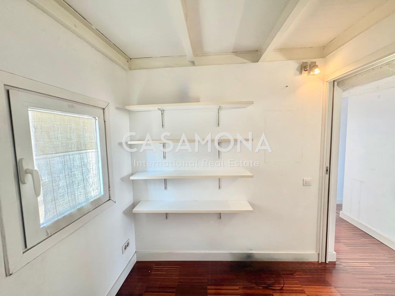 2 slaapkamer Appartement te koop in Barcelona stad - € 450.000 (Ref: 9309014)