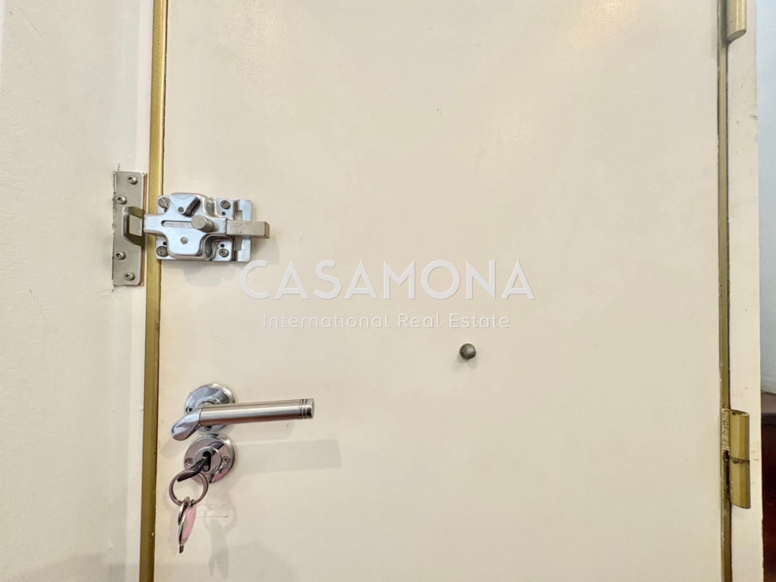 2 slaapkamer Appartement te koop in Barcelona stad - € 450.000 (Ref: 9309014)