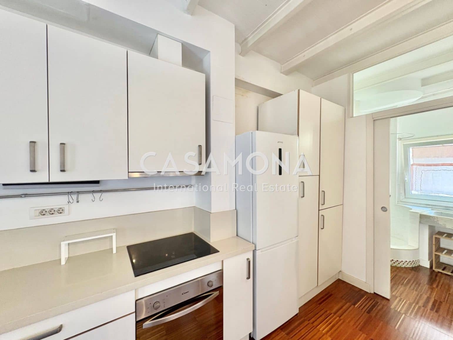 2 slaapkamer Appartement te koop in Barcelona stad - € 450.000 (Ref: 9309014)
