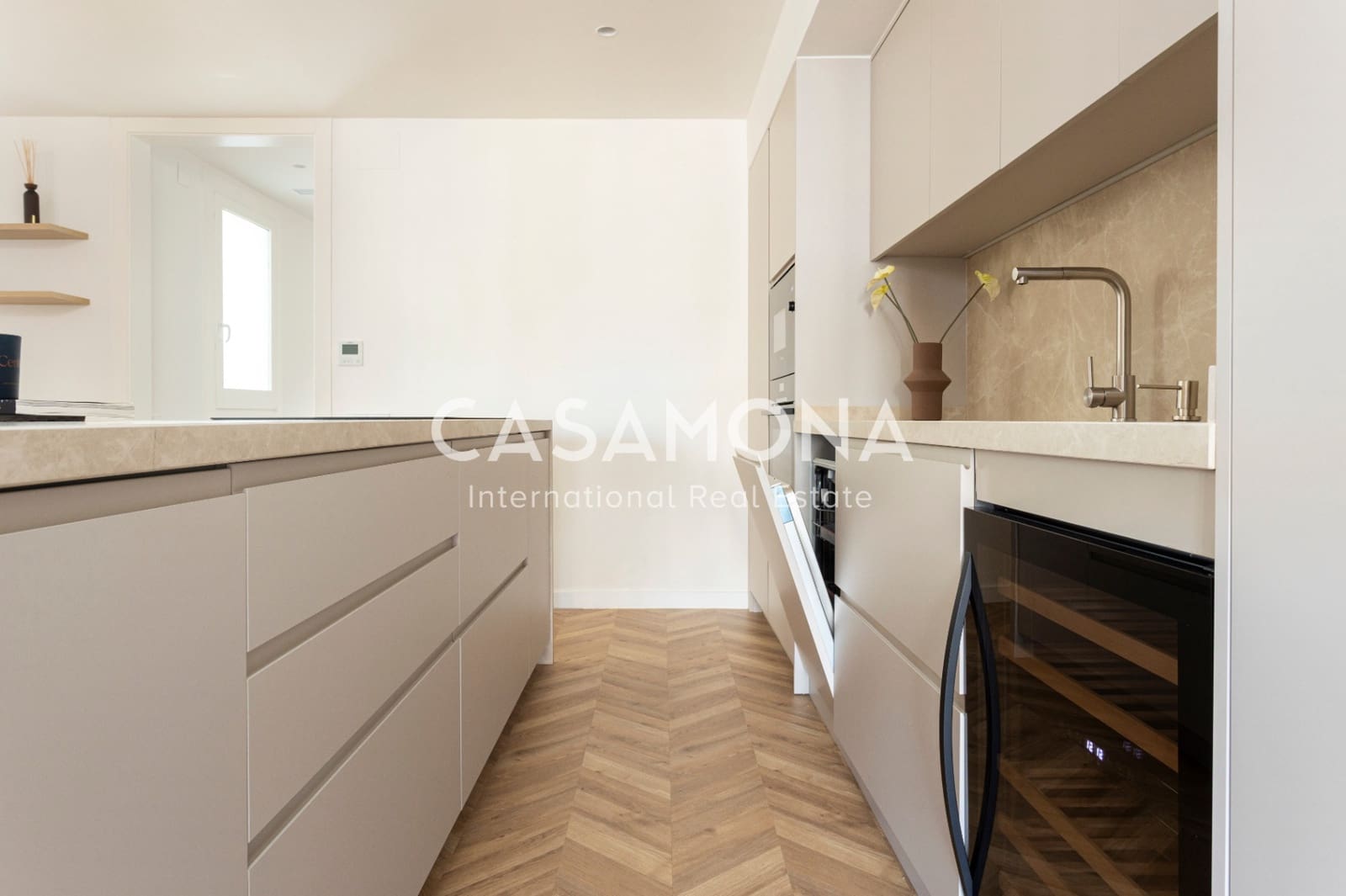 3 soveværelse Lejlighed til salg i Barcelona by - € 1.297.000 (Ref: 9311444)