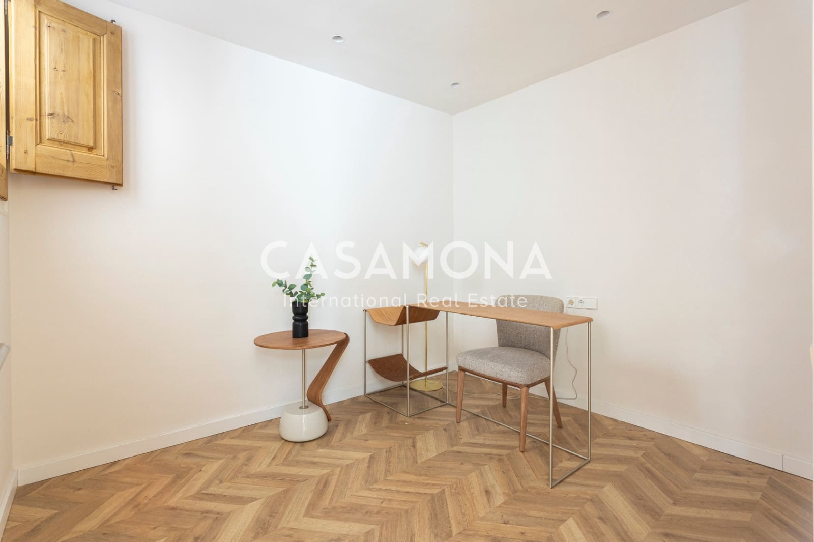 3 soveværelse Lejlighed til salg i Barcelona by - € 1.297.000 (Ref: 9311444)