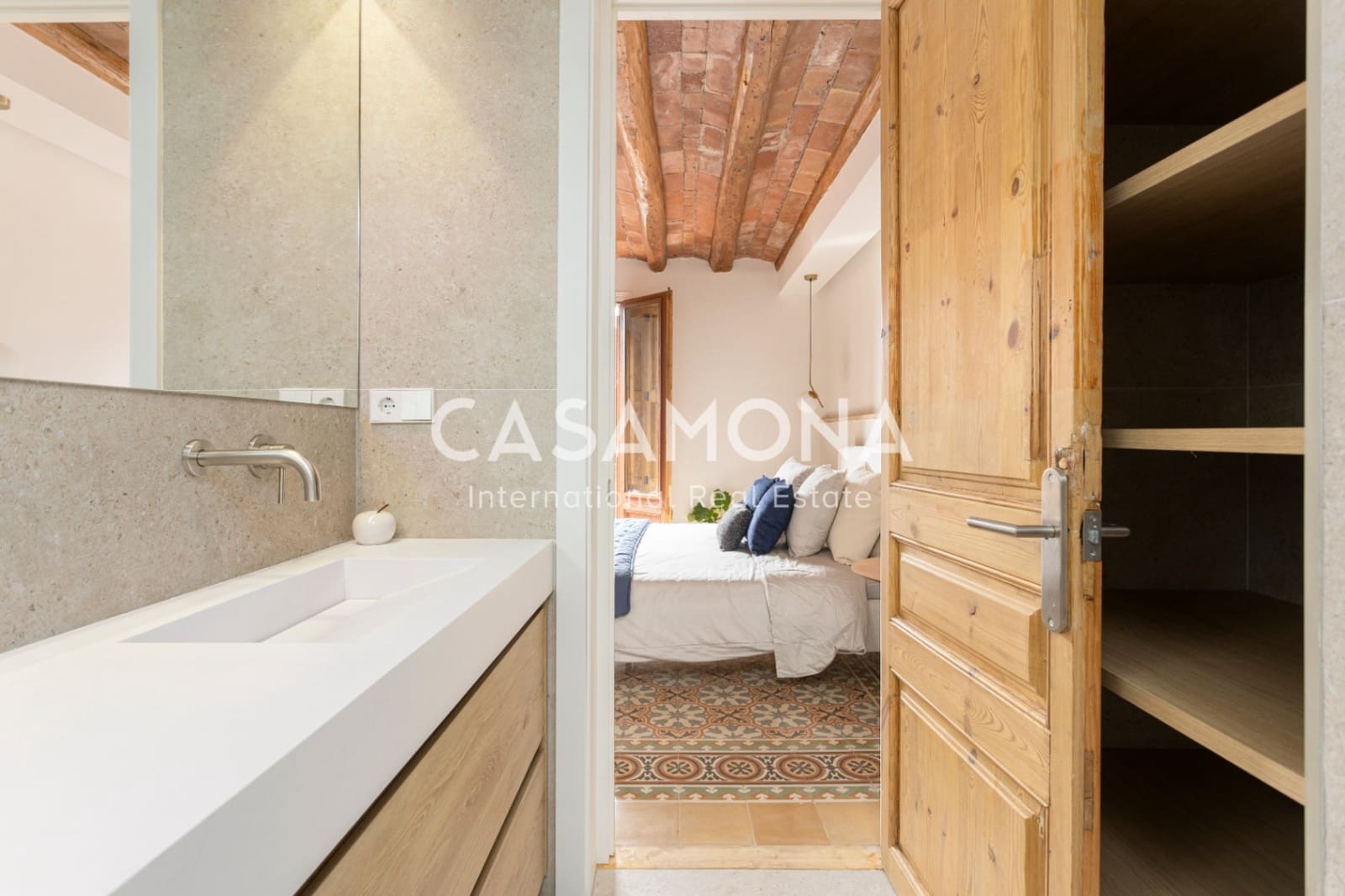 3 soveværelse Lejlighed til salg i Barcelona by - € 1.297.000 (Ref: 9311444)