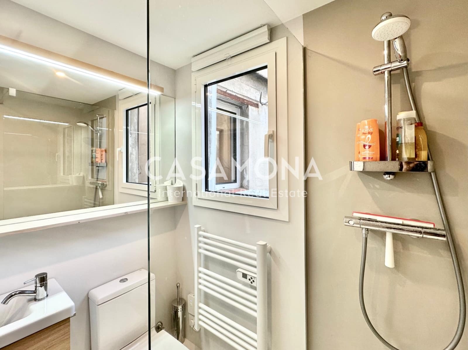 3 sypialnia Apartament do wynajęcia w Miasto Barcelona - 2 500 € (Ref: 9314461)