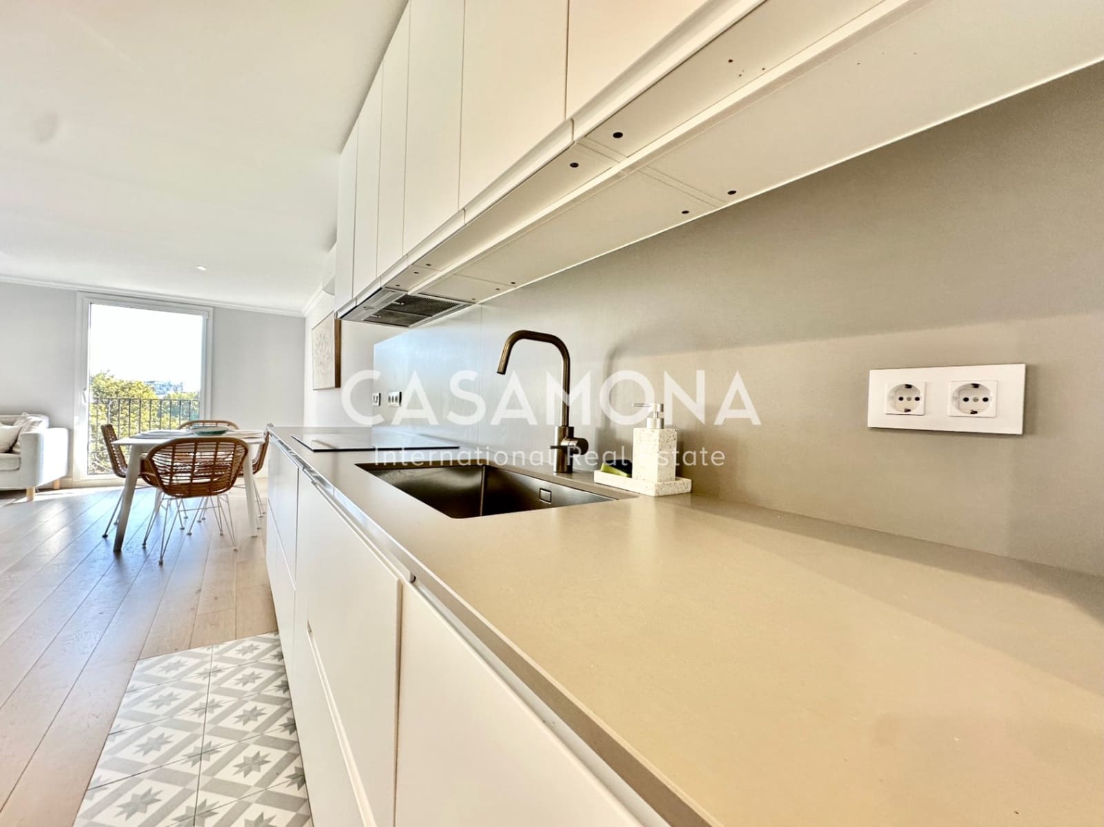 3 sypialnia Apartament do wynajęcia w Miasto Barcelona - 2 500 € (Ref: 9314461)