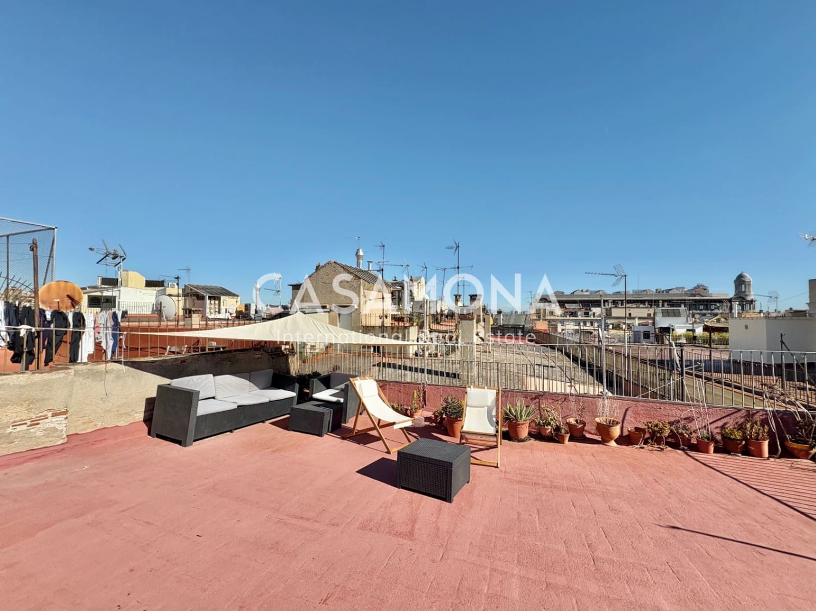2 soverom Leilighet til leie i Barcelona by med garasje - € 1 300 (Ref: 9331268)