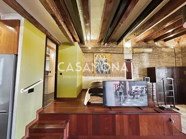 1 sovrum Lägenhet att hyra i El Barri Gòtic, Barcelona stad - 1 500 € (Ref: 9348553)