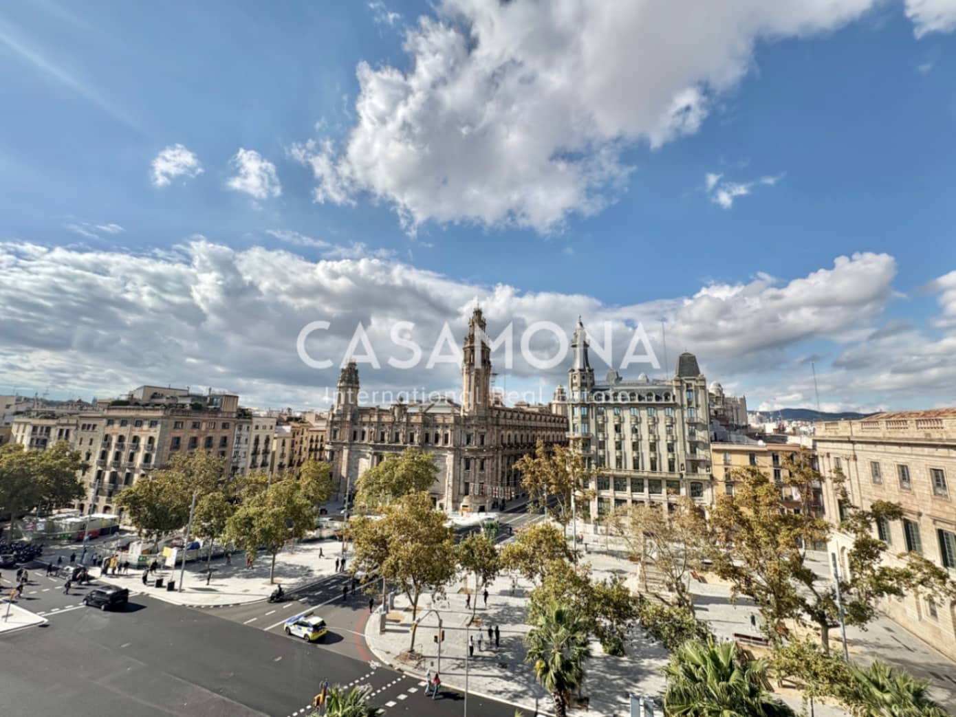 1 soverom Penthouse til salgs i Barcelona by - € 400 000 (Ref: 9352881)