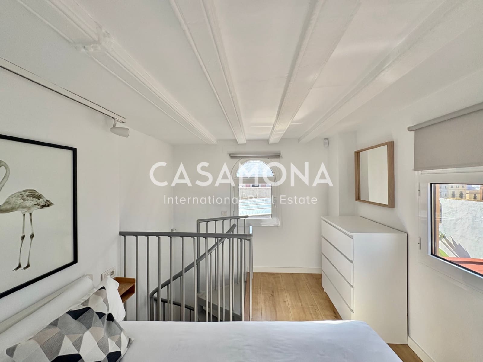 1 soverom Penthouse til salgs i Barcelona by - € 400 000 (Ref: 9352881)