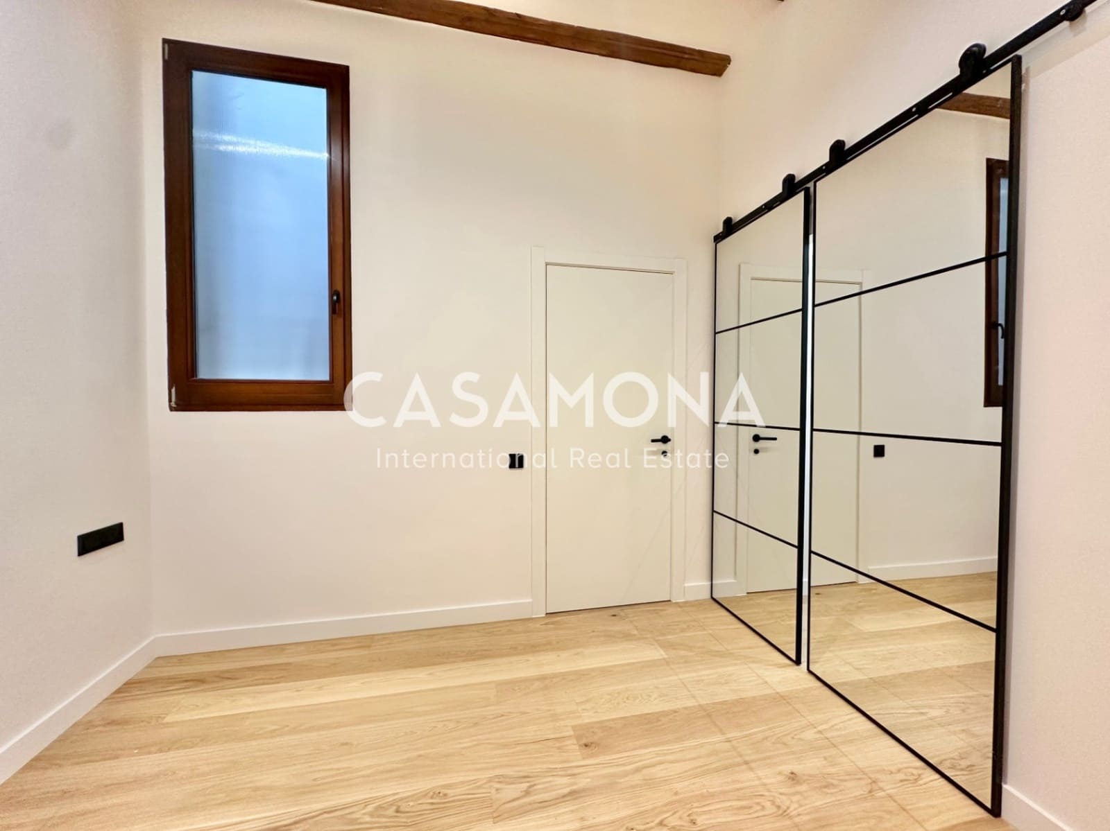 2 soveværelse Lejlighed til salg i Barcelona by - € 570.000 (Ref: 9360436)