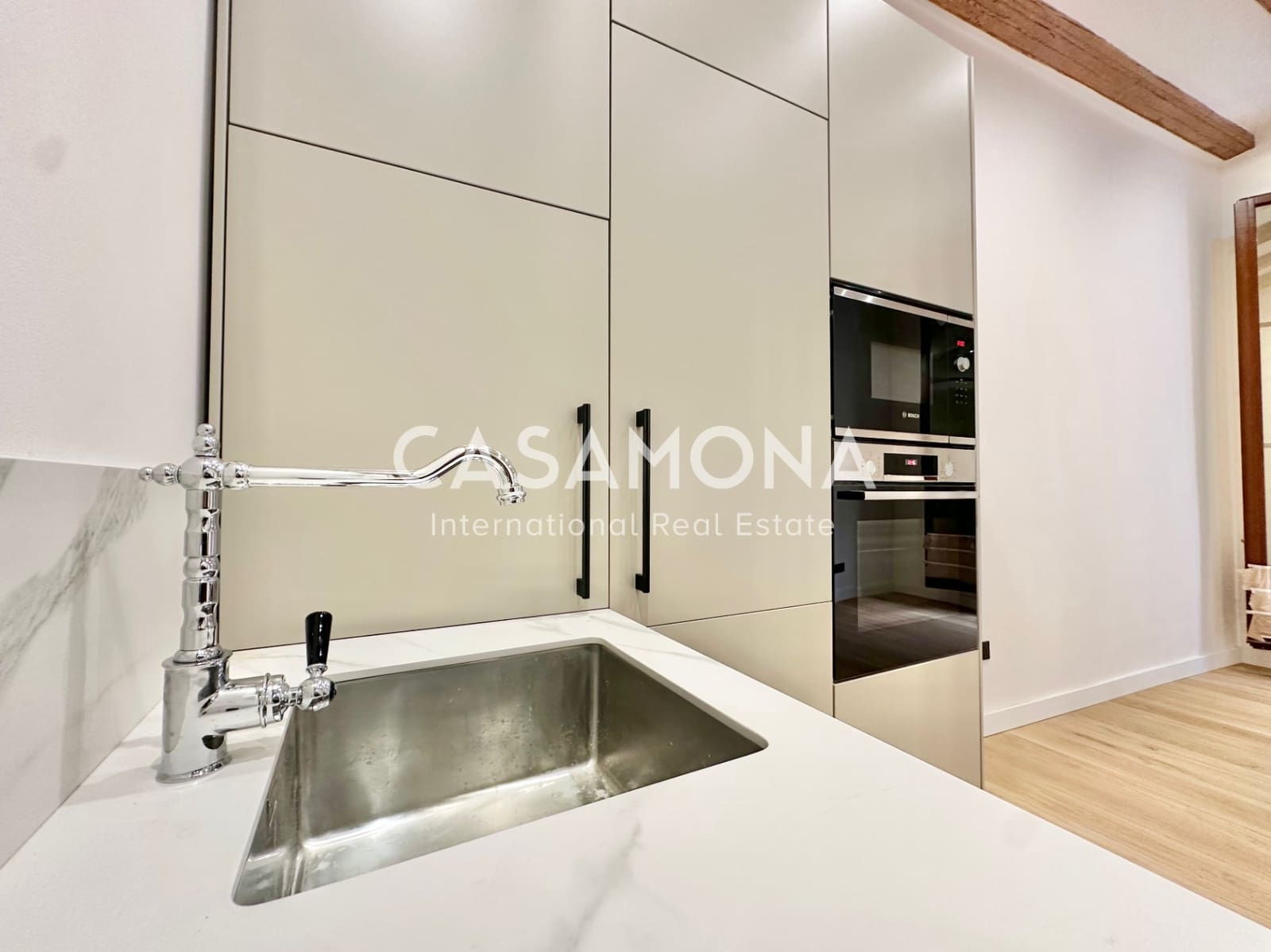 2 soveværelse Lejlighed til salg i Barcelona by - € 570.000 (Ref: 9360436)