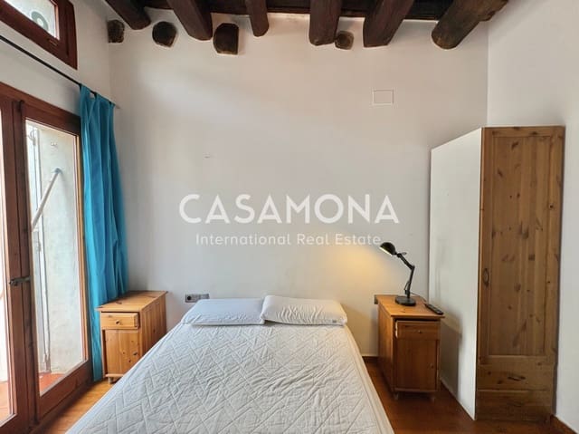 2 soverom Leilighet til leie i El Raval, Barcelona by - € 1 300 (Ref: 9371336)
