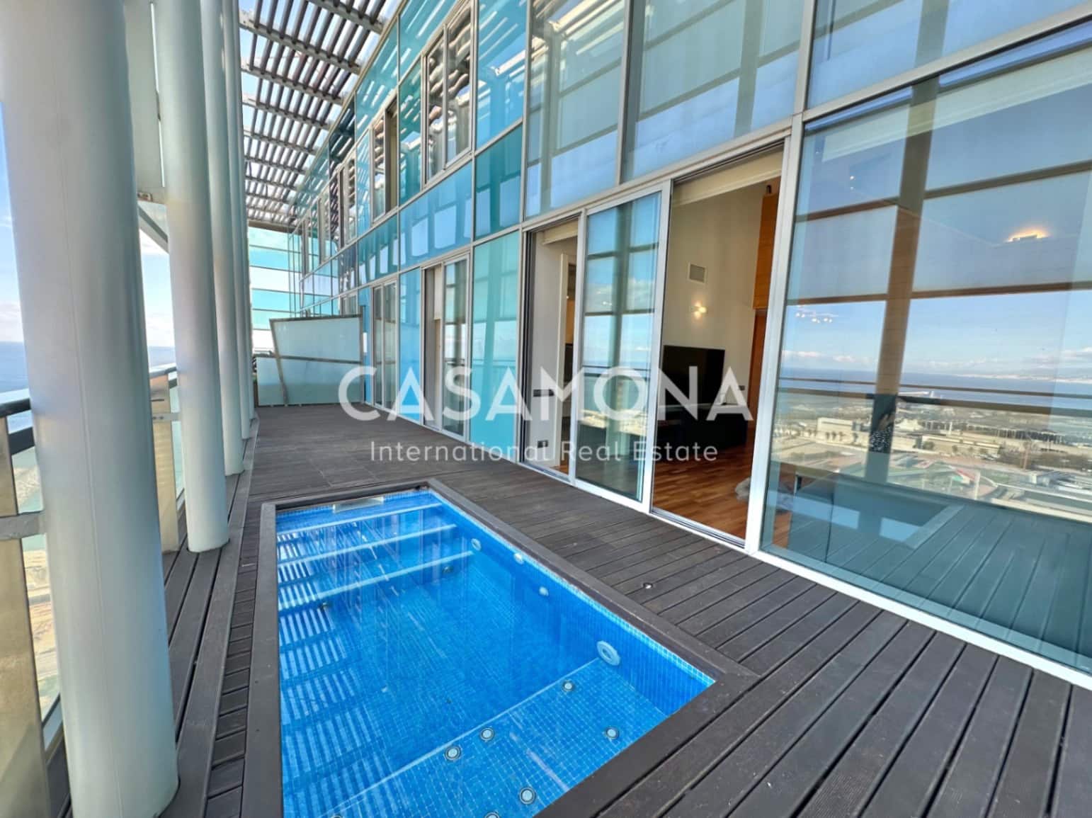 3 bedroom Penthouse for rent in Barcelona city with garage - € 5,700 (Ref: 9373897)