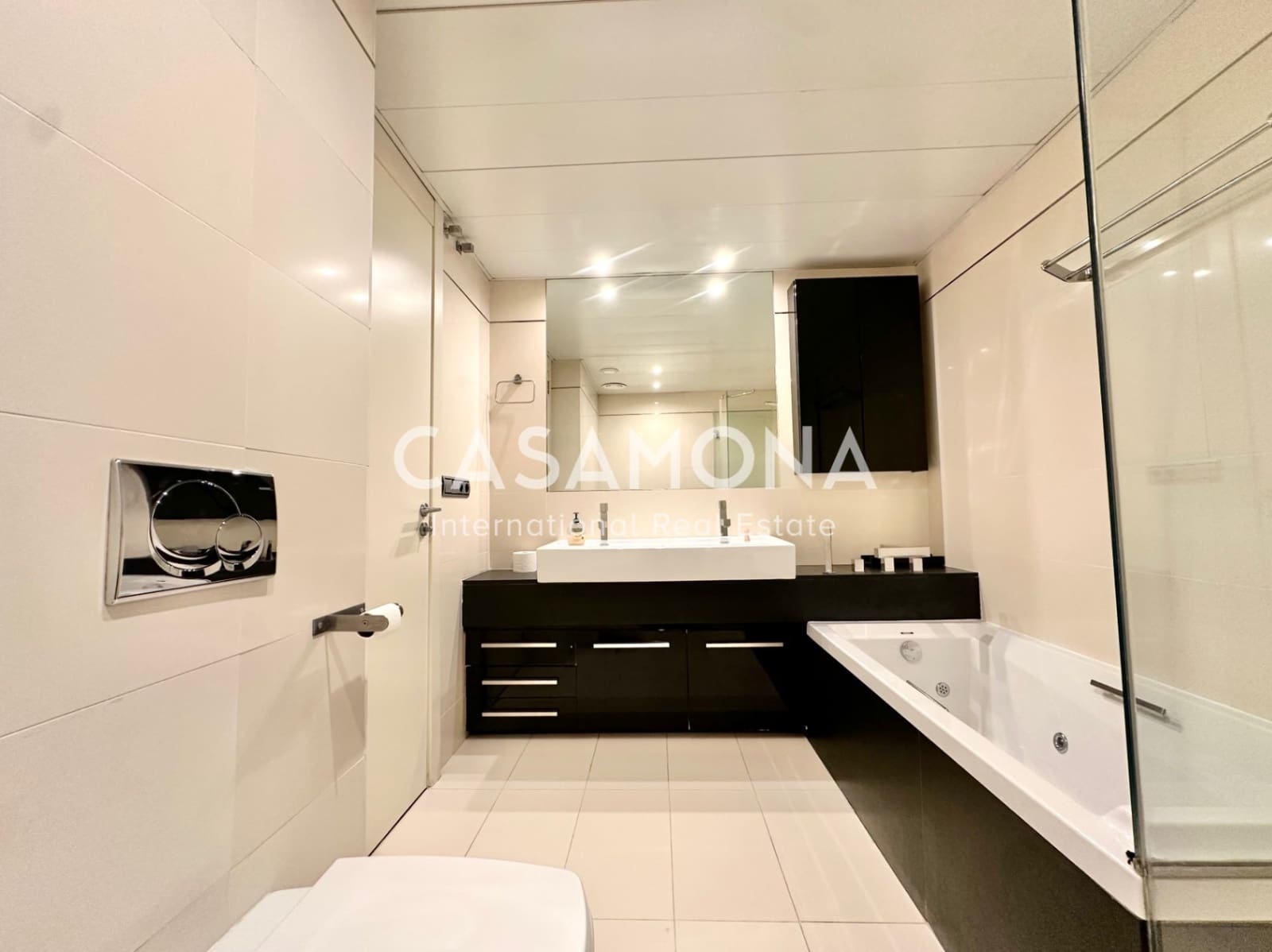 3 bedroom Penthouse for rent in Barcelona city with garage - € 5,700 (Ref: 9373897)