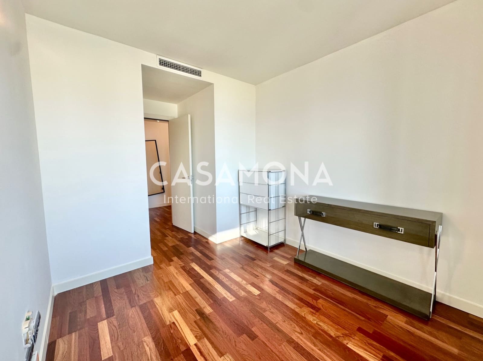3 bedroom Penthouse for rent in Barcelona city with garage - € 5,700 (Ref: 9373897)