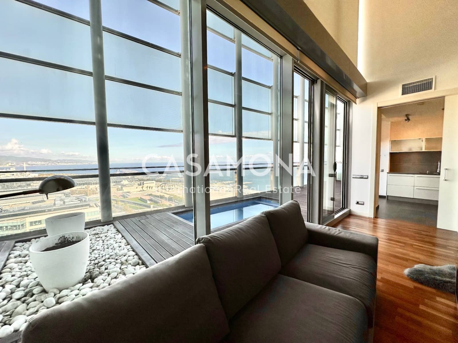 3 bedroom Penthouse for rent in Barcelona city with garage - € 5,700 (Ref: 9373897)