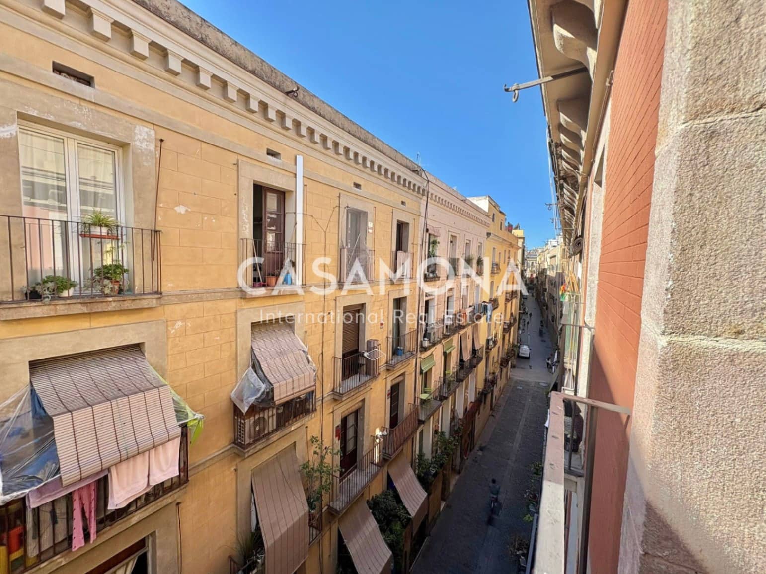 1 quarto Apartamento para arrendar em Barcelona cidade - 1 600 € (Ref: 9378362)