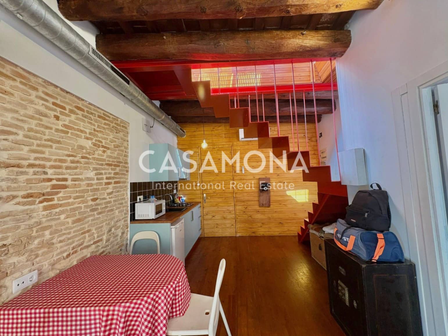 1 quarto Apartamento para arrendar em Barcelona cidade - 1 600 € (Ref: 9378362)