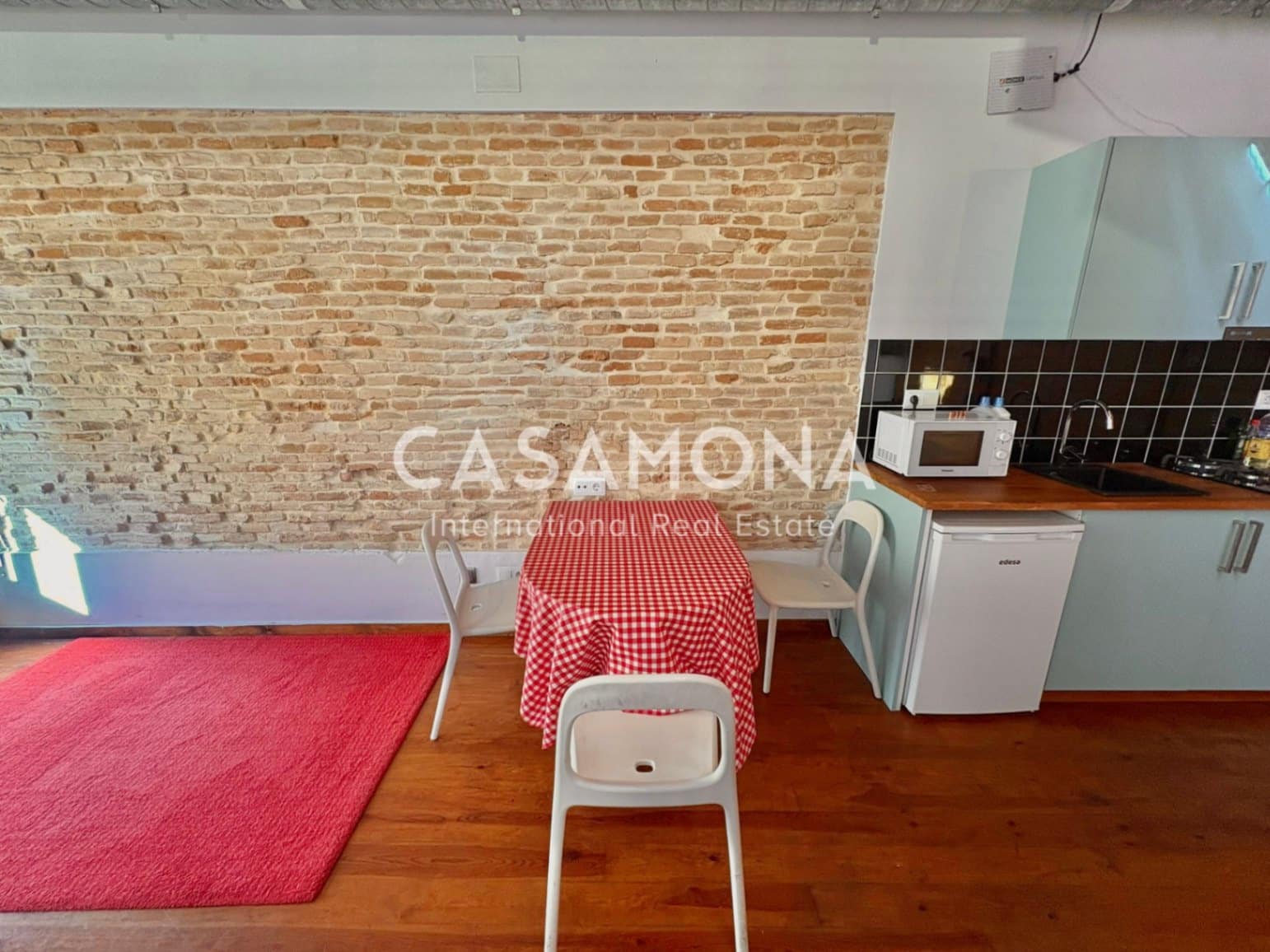 1 quarto Apartamento para arrendar em Barcelona cidade - 1 600 € (Ref: 9378362)