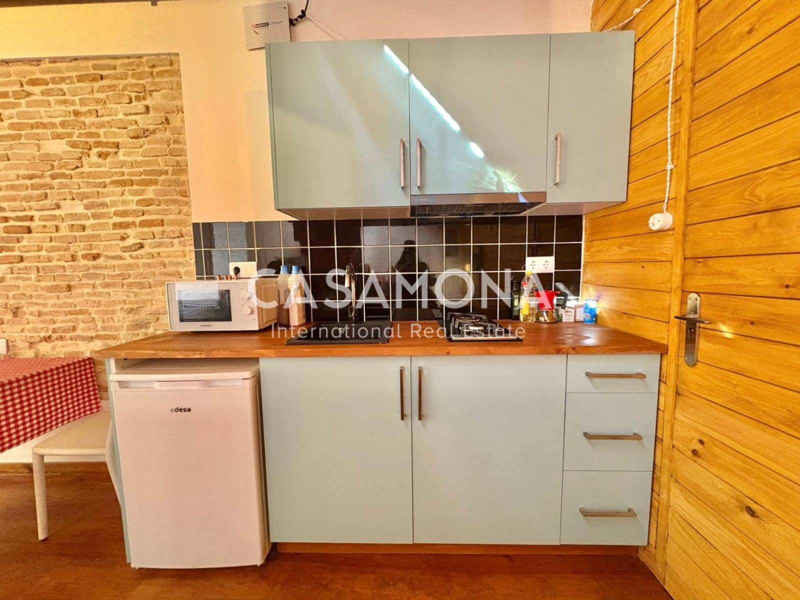 1 quarto Apartamento para arrendar em Barcelona cidade - 1 600 € (Ref: 9378362)