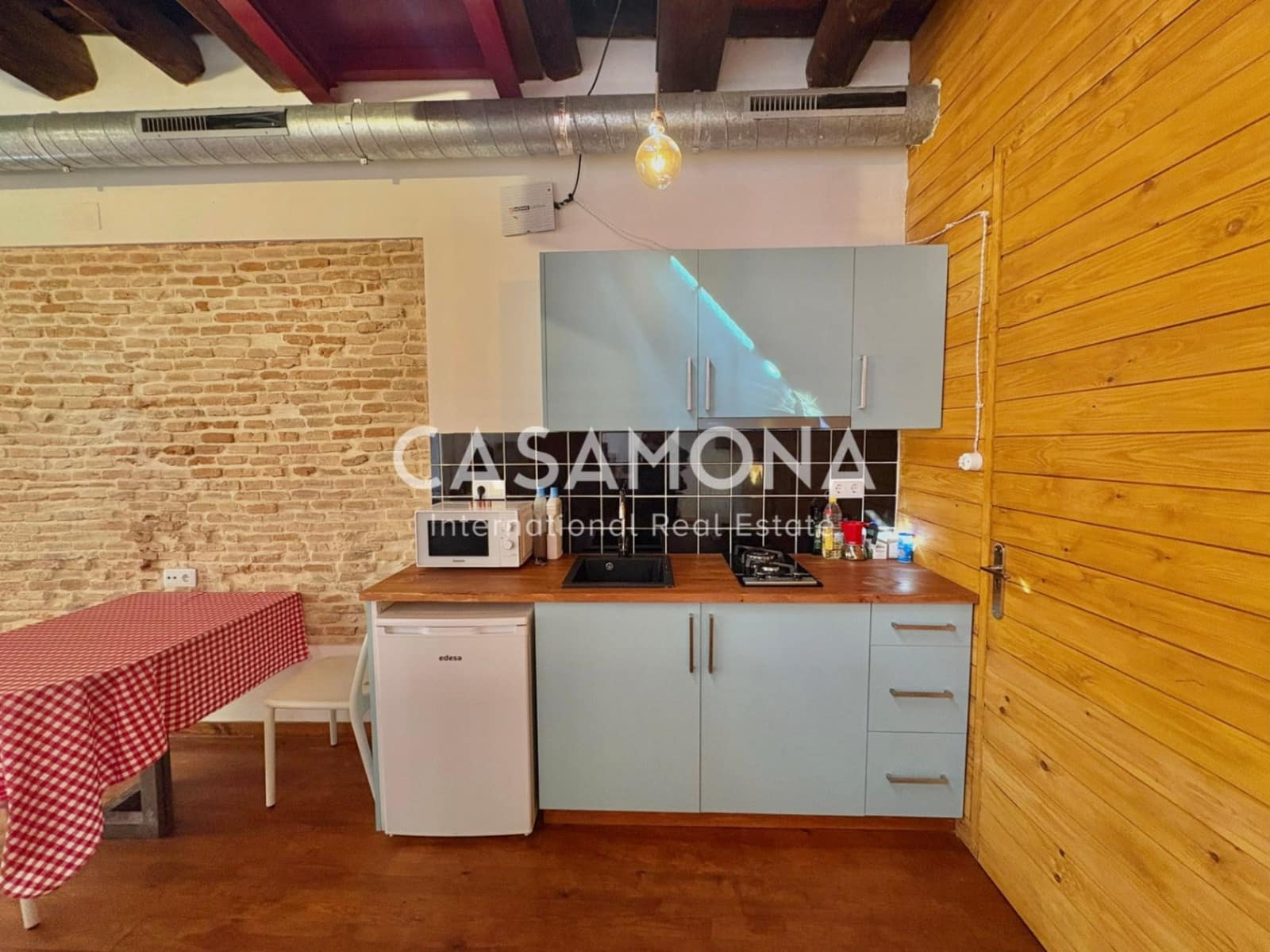 1 quarto Apartamento para arrendar em Barcelona cidade - 1 600 € (Ref: 9378362)