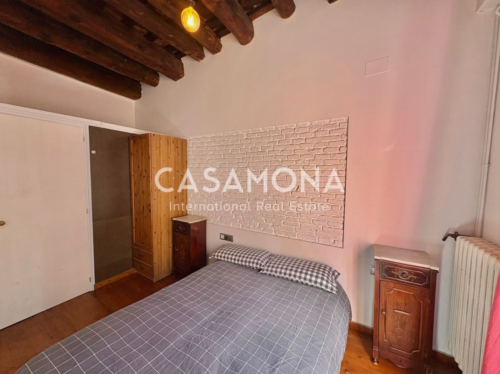 1 quarto Apartamento para arrendar em Barcelona cidade - 1 600 € (Ref: 9378362)