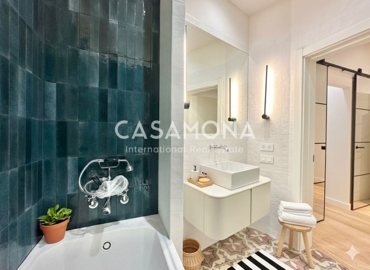 2 soveværelse Lejlighed til salg i Barcelona by - € 570.000 (Ref: 9378363)