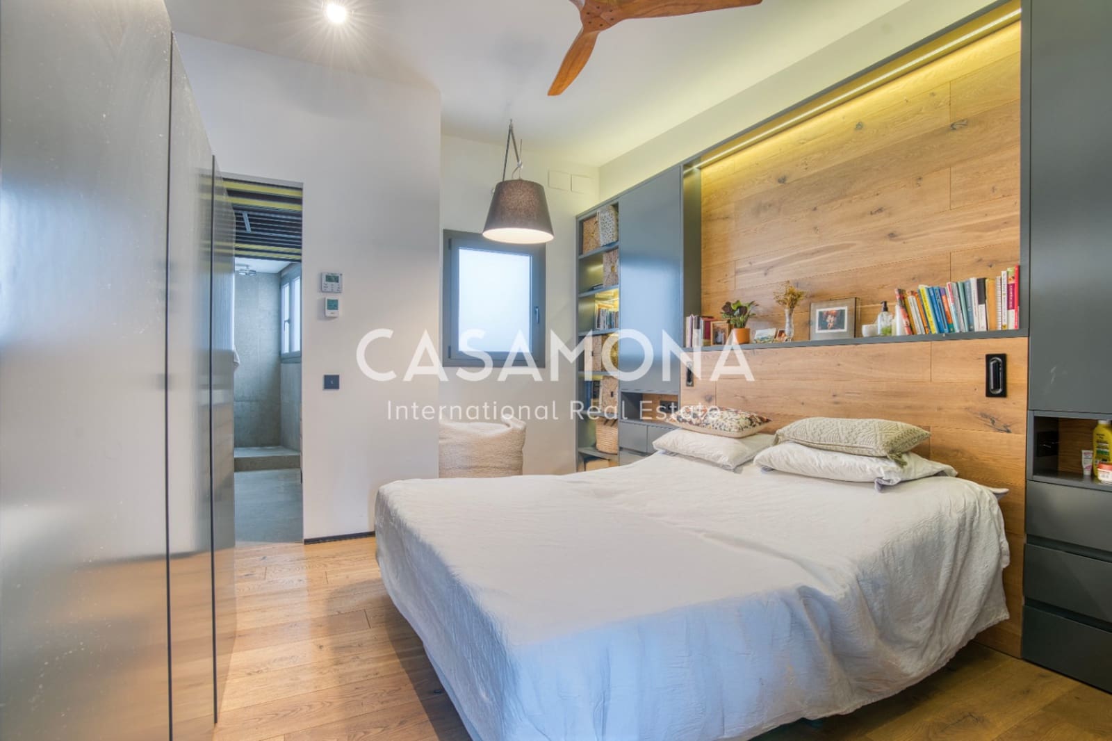 1 soverom Penthouse til leie i Barcelona by - € 2 400 (Ref: 9386522)
