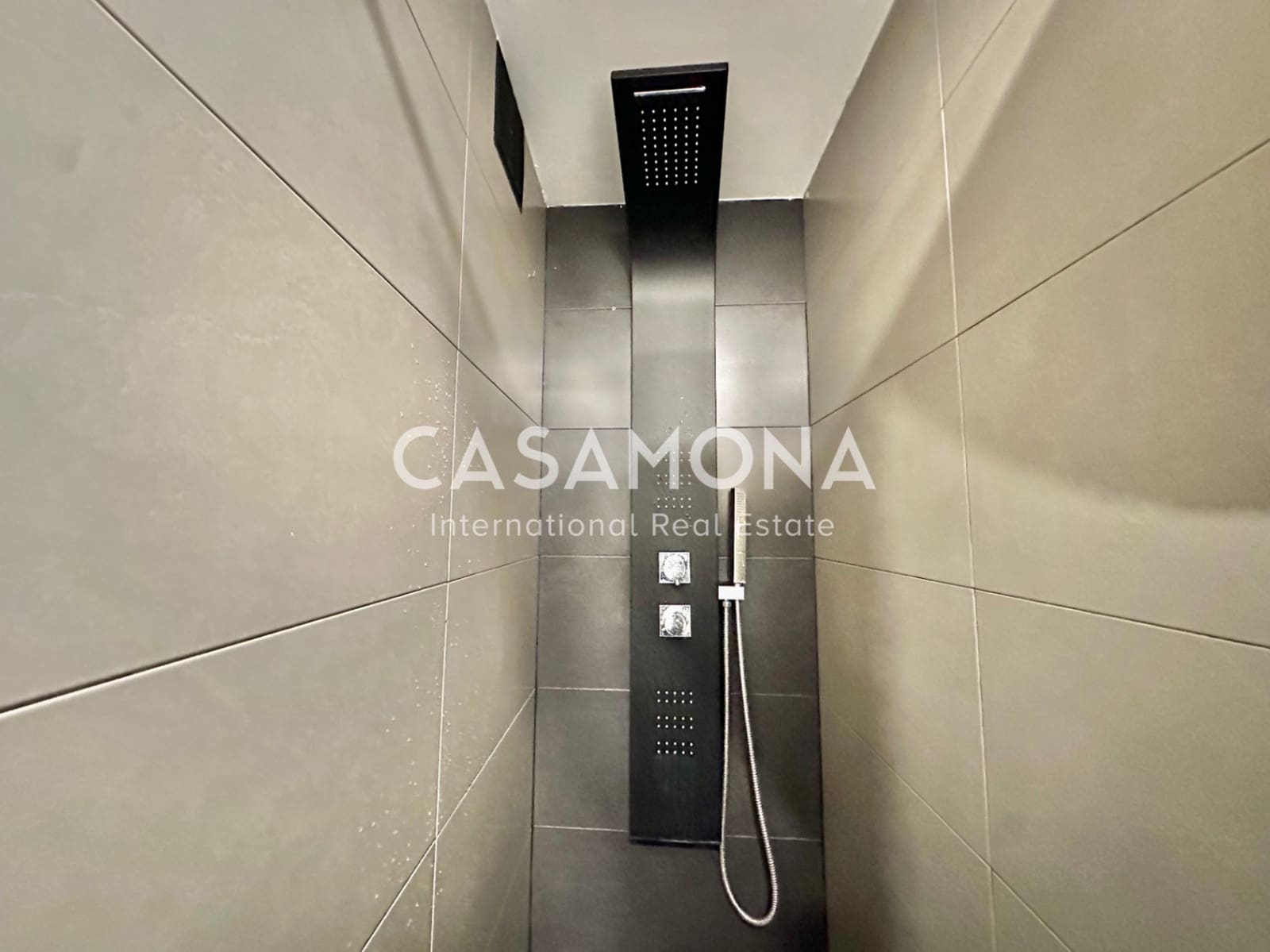 2 sovrum Lägenhet att hyra i Barcelona stad - 2 100 € (Ref: 9388174)