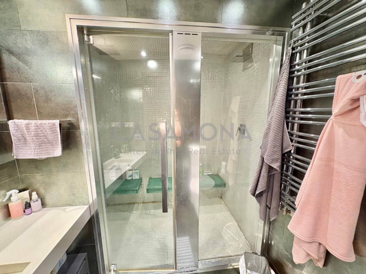 2 soverom Leilighet til salgs i Barcelona by - € 595 000 (Ref: 9390014)