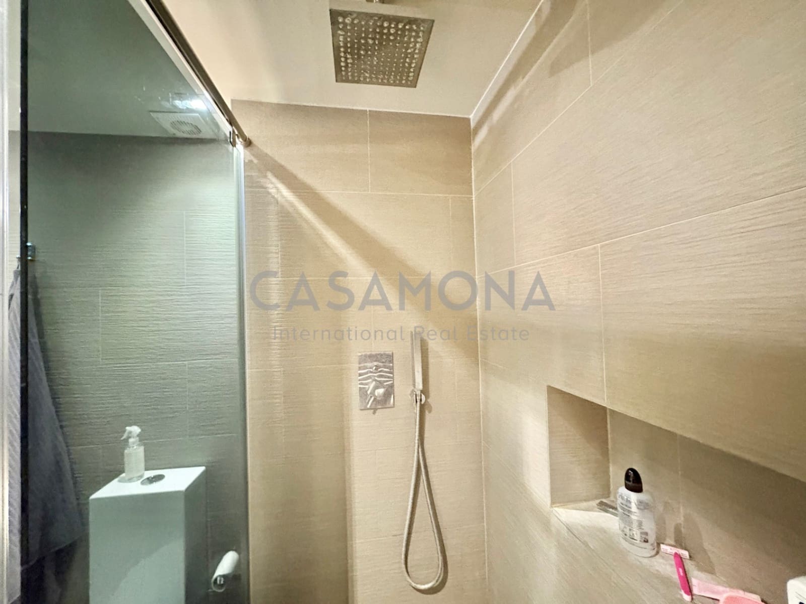 2 soverom Leilighet til salgs i Barcelona by - € 595 000 (Ref: 9390014)