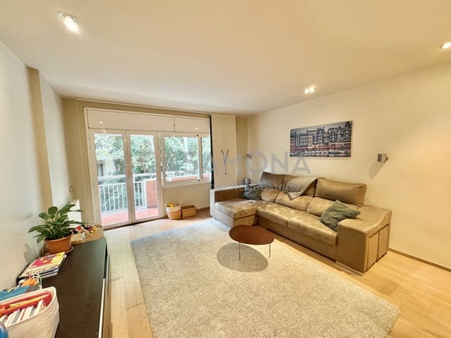 2 soverom Leilighet til salgs i L'Antiga Esquerra de L'Eixample, Barcelona by - € 595 000 (Ref: 9390014)