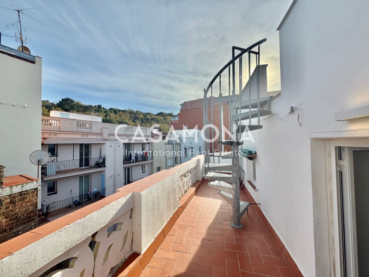 1 slaapkamer Penthouse te koop in Barcelona stad - € 369.000 (Ref: 9401721)