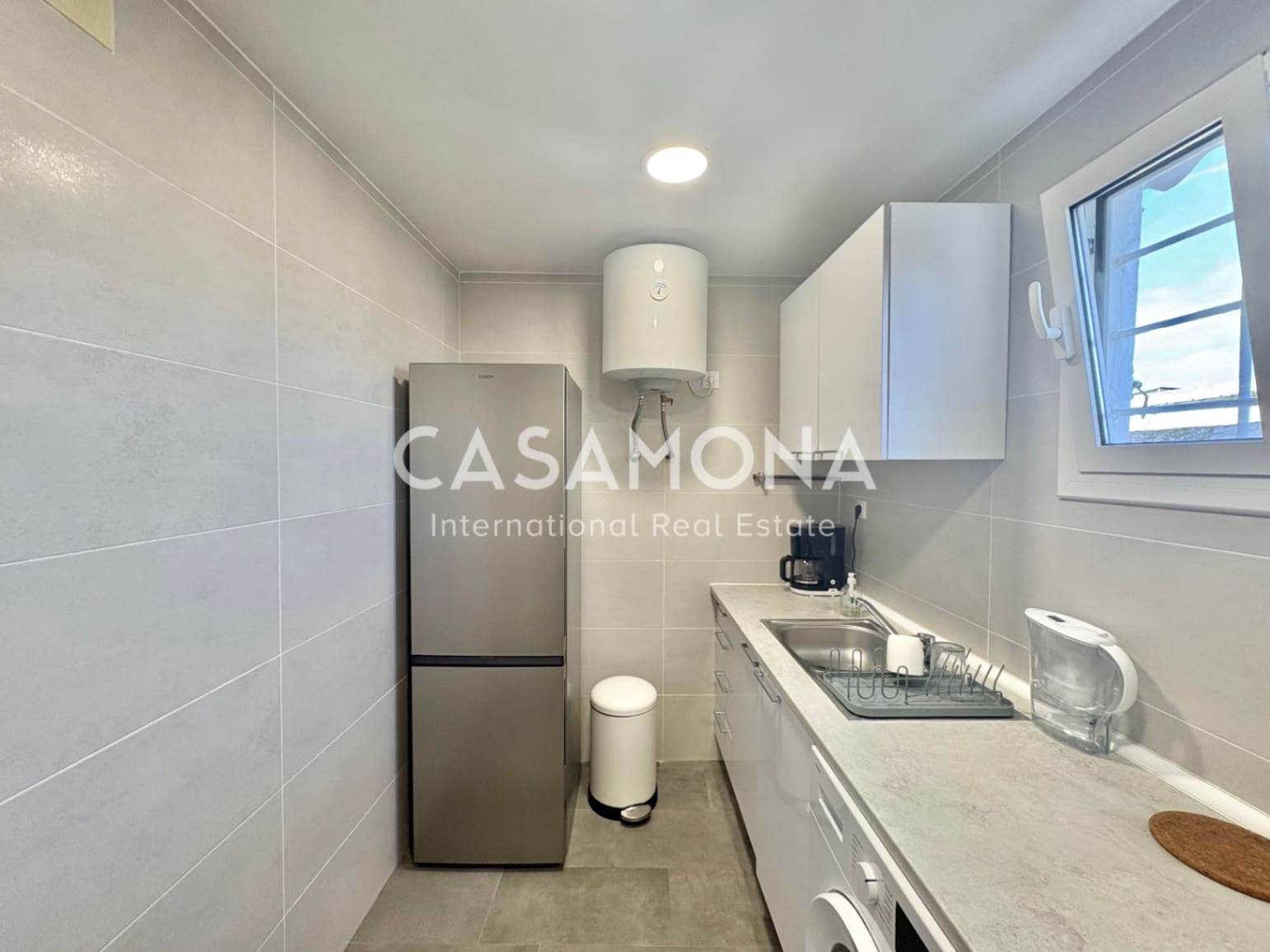 1 slaapkamer Penthouse te koop in Barcelona stad - € 369.000 (Ref: 9401721)