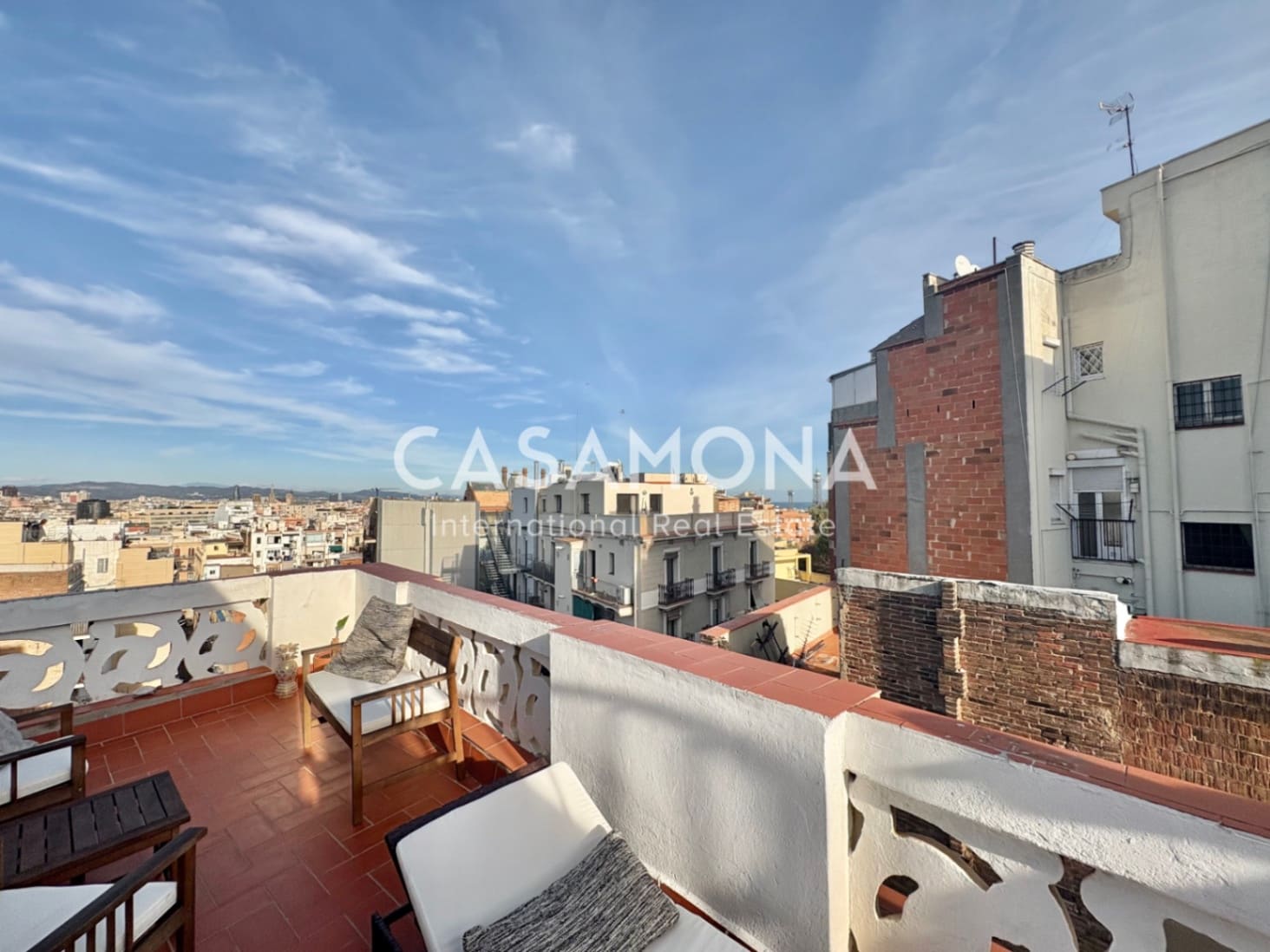 1 slaapkamer Penthouse te koop in Barcelona stad - € 369.000 (Ref: 9401721)