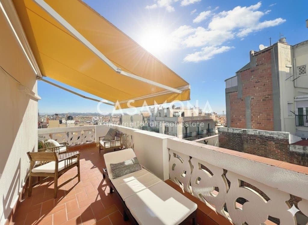 1 slaapkamer Penthouse te koop in Barcelona stad - € 369.000 (Ref: 9401721)