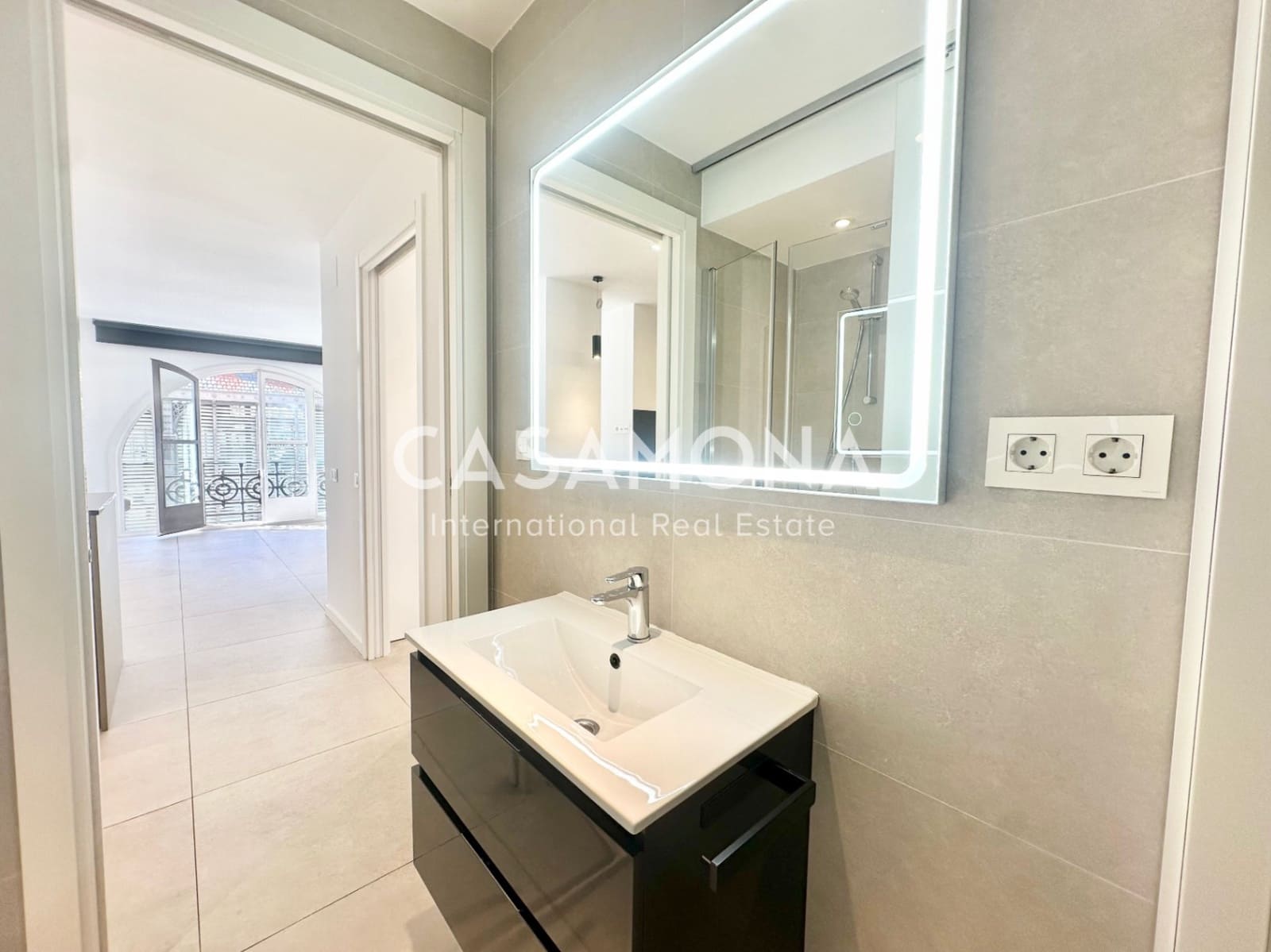 1 sovrum Lägenhet till salu i Barcelona stad med garage - 475 000 € (Ref: 9404611)