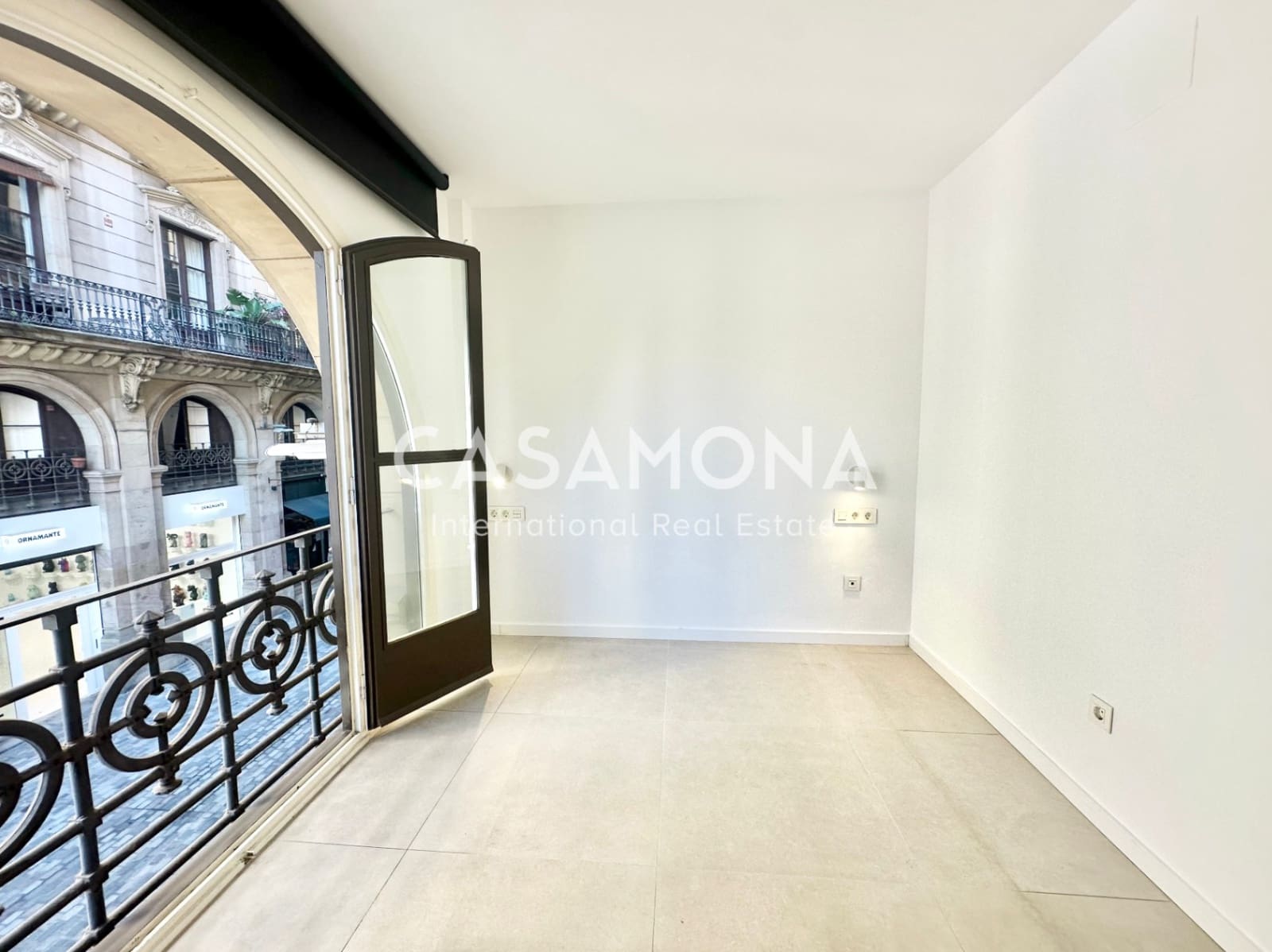 1 sovrum Lägenhet till salu i Barcelona stad med garage - 475 000 € (Ref: 9404611)