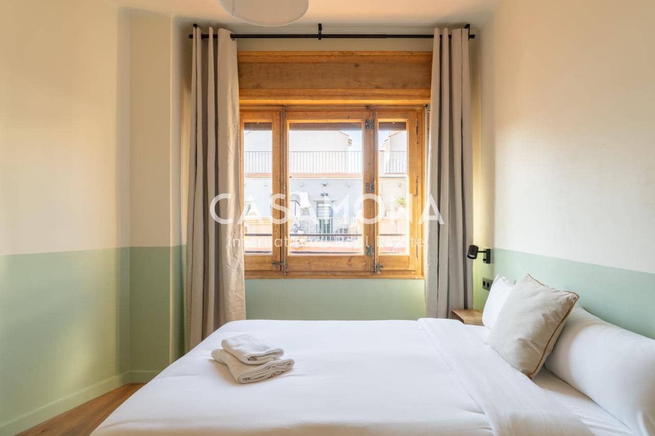 2 soveværelse Lejlighed til leje i Barcelona by - € 2.000 (Ref: 9449897)