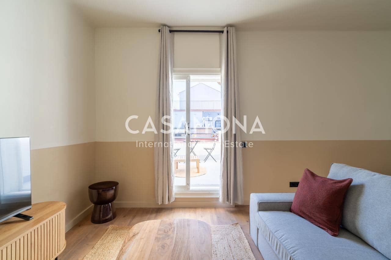 2 soveværelse Lejlighed til leje i Barcelona by - € 2.000 (Ref: 9449897)