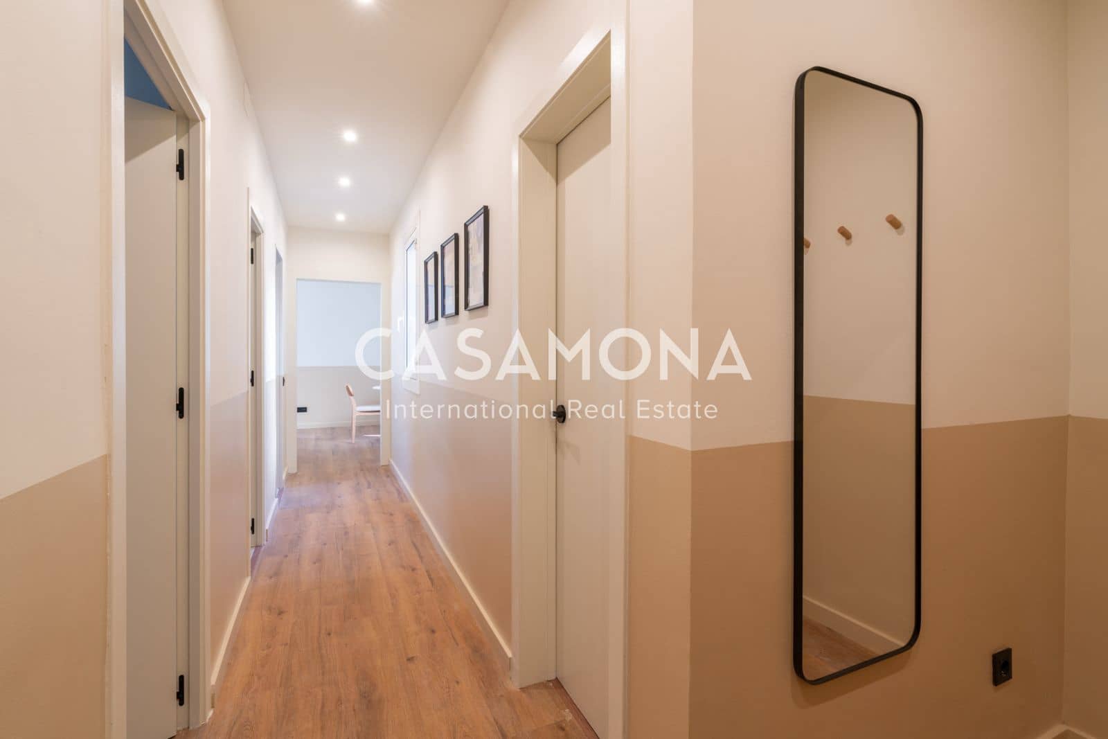 2 soveværelse Lejlighed til leje i Barcelona by - € 2.000 (Ref: 9449897)