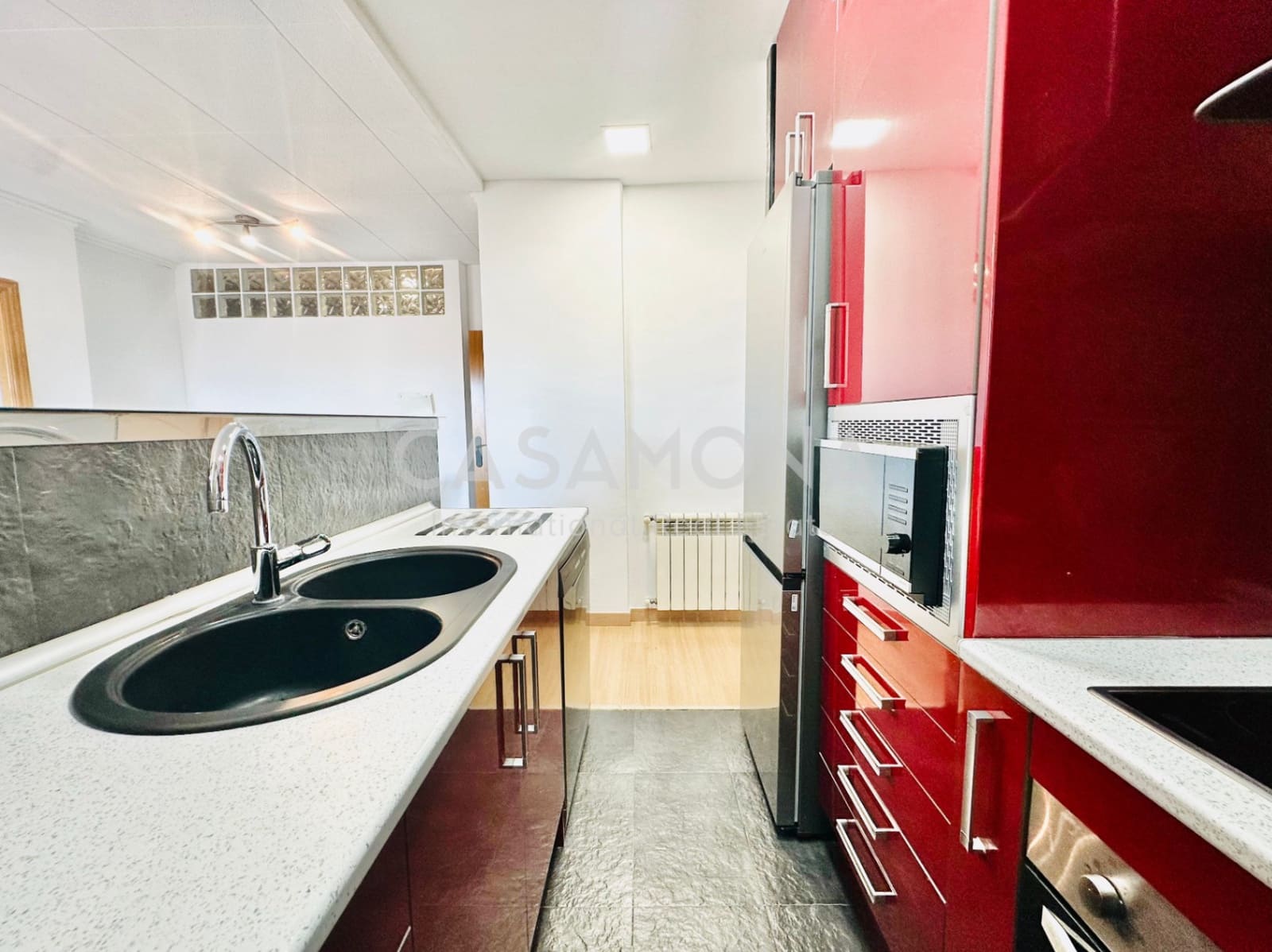 Apartamento de 2 habitaciones en Barcelona ciudad en alquiler - 1.850 € (Ref: 9467620)